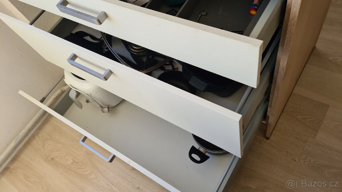 Kuchyňský ostrůvek / bar - 4