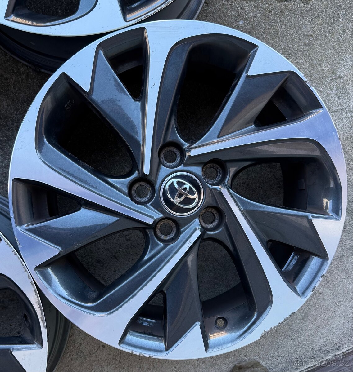 Alu kola Toyota 5x114,3 R17 – originální disky bez pneu - 4
