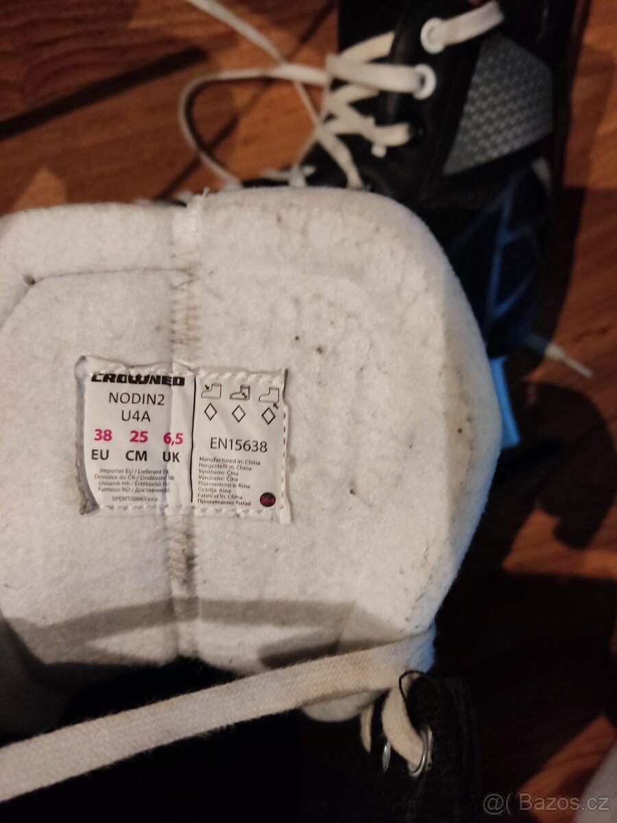 Brusle lední vel.38 zánovní - 4