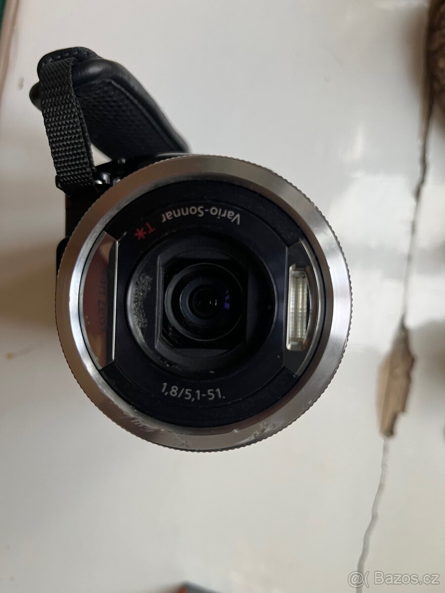 Sony Handycam HDR-SR1 - 4