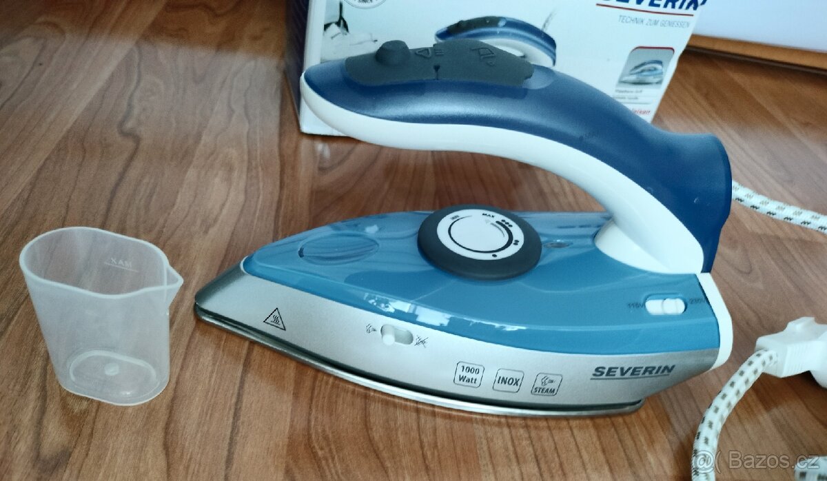 Cestovní napařovací žehlička Severín - 4