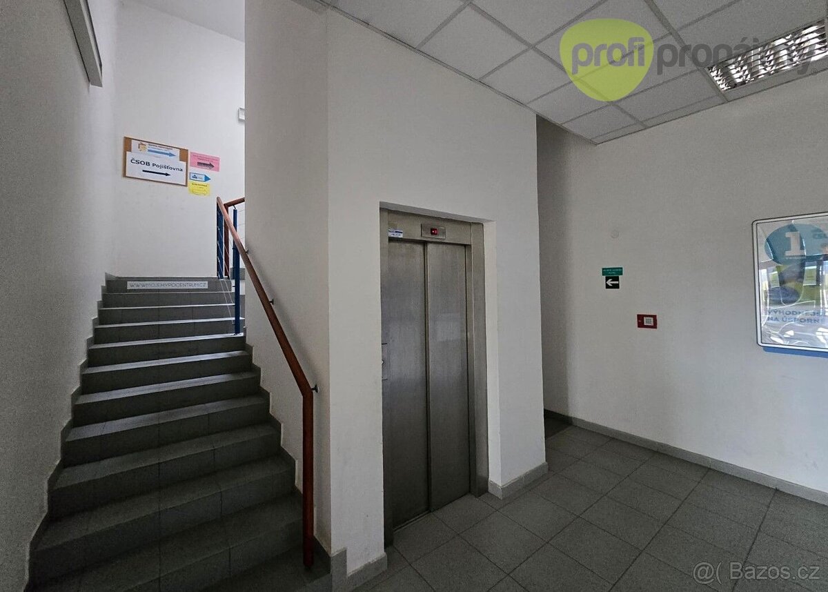 Pronájem kanceláře 31m² - 4