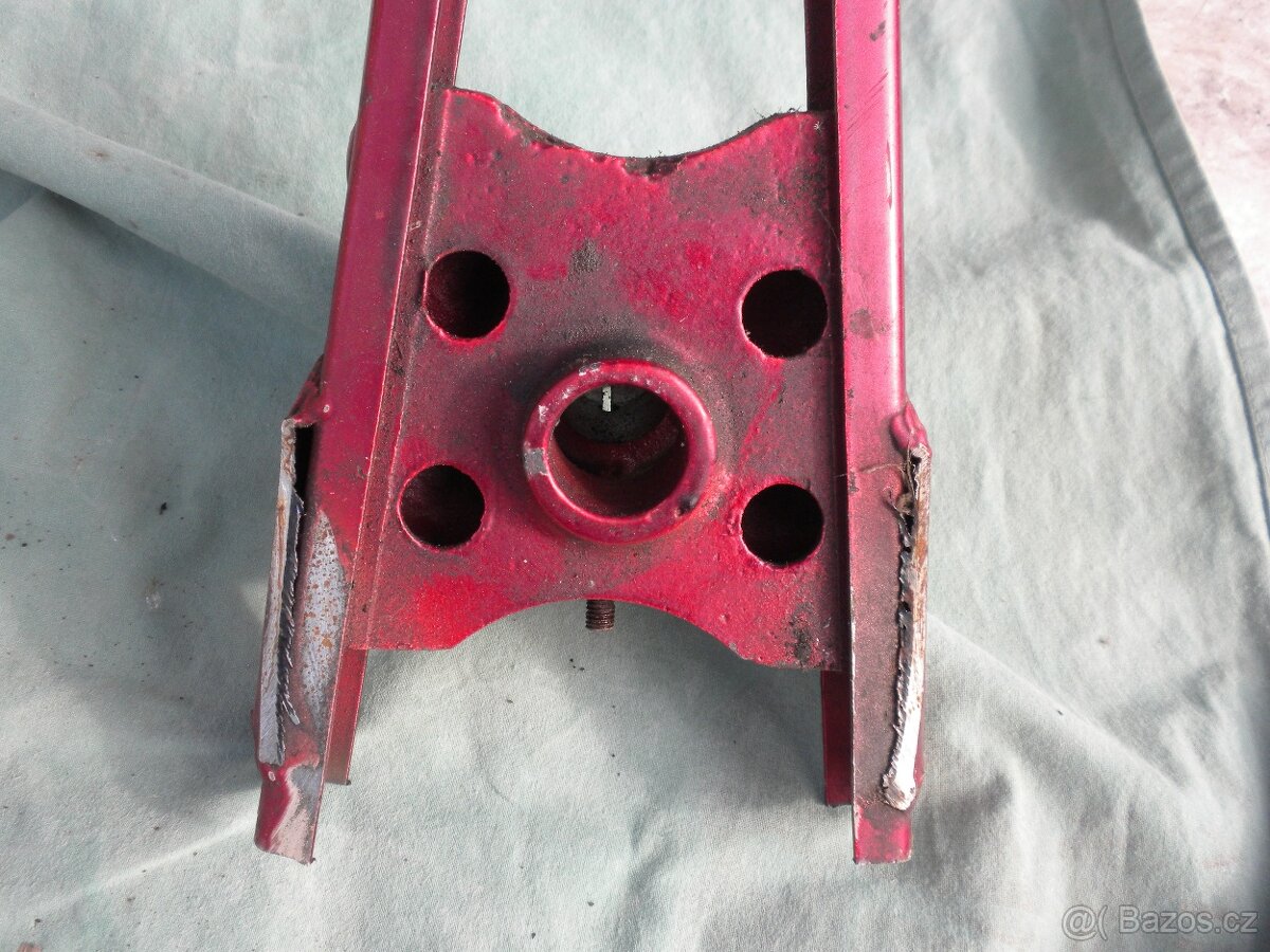 JAWA Robot kostka pod sedlo - 4