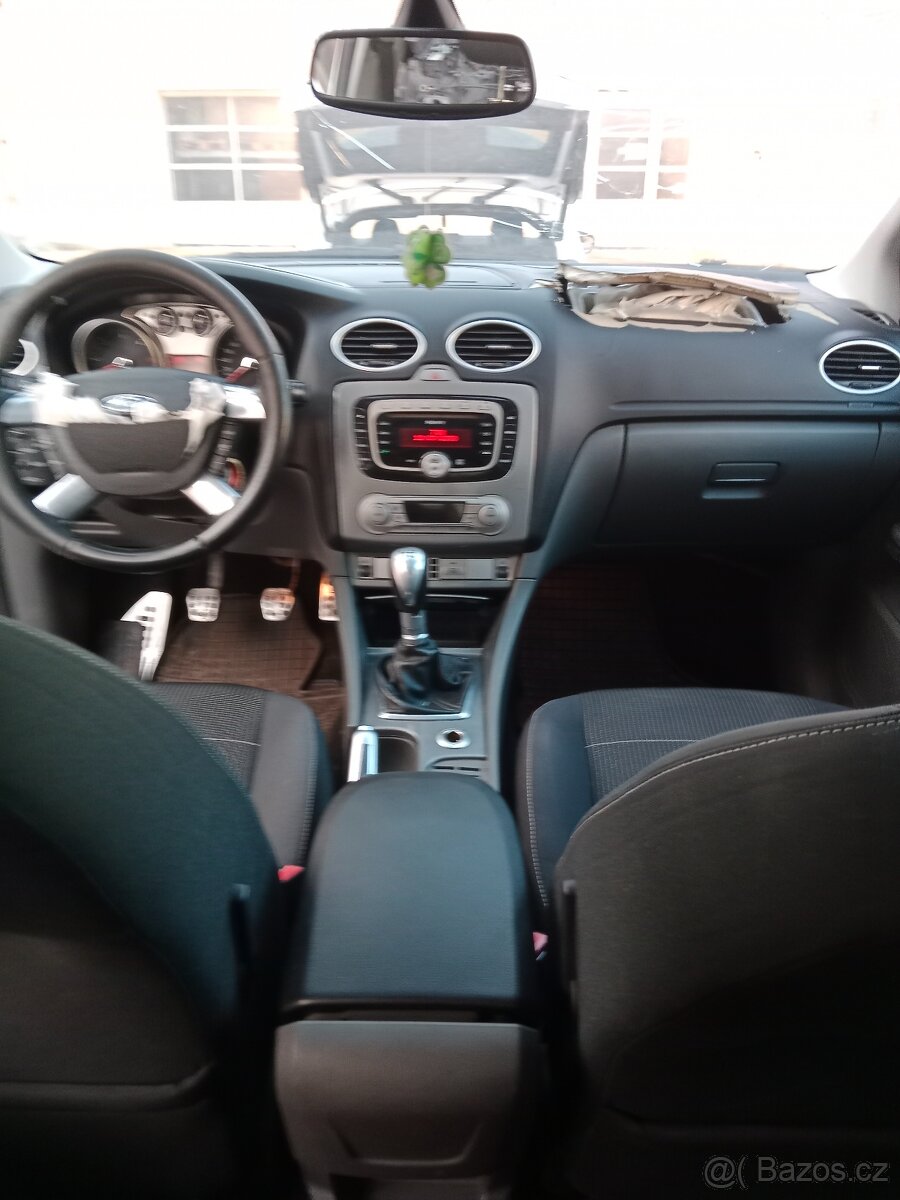 Ford Focus II 2.0tdci díly - 4