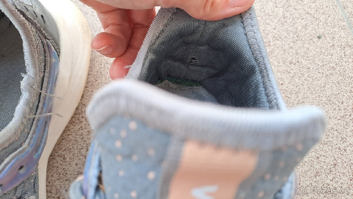 Willard, lehké tenisky,vel 38 - 4