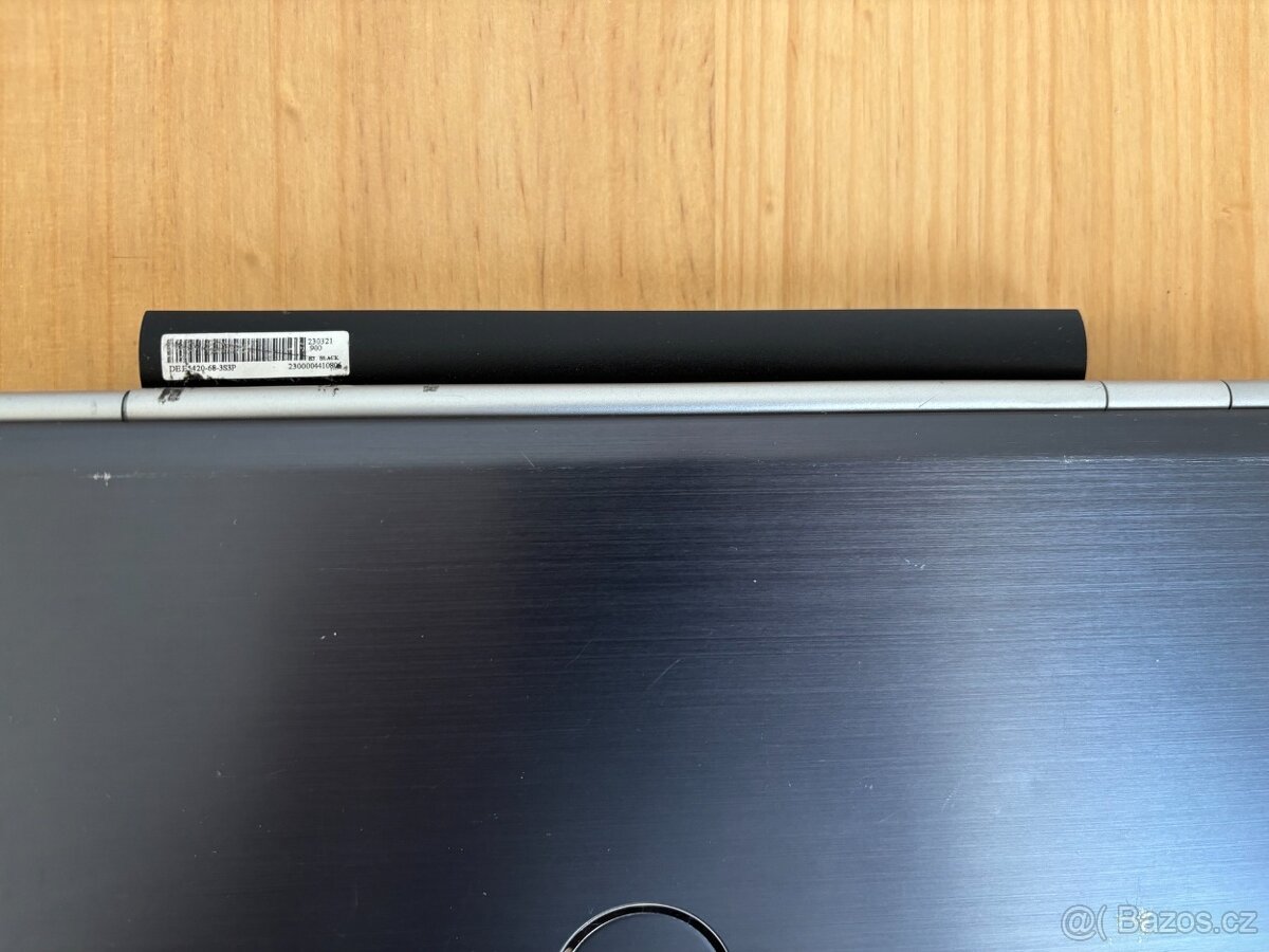 DELL 5520 - 4