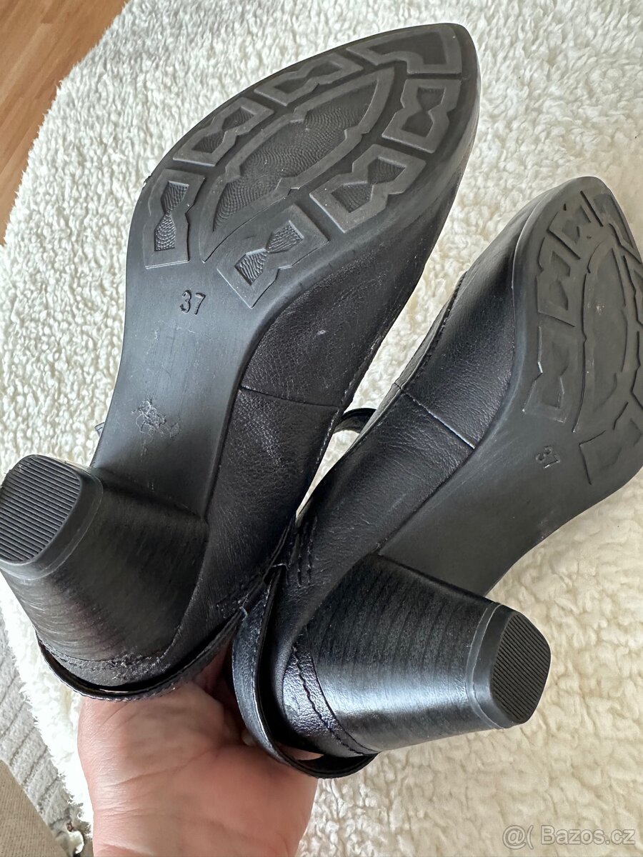 Lodičky kůže 37 Venturini - 4