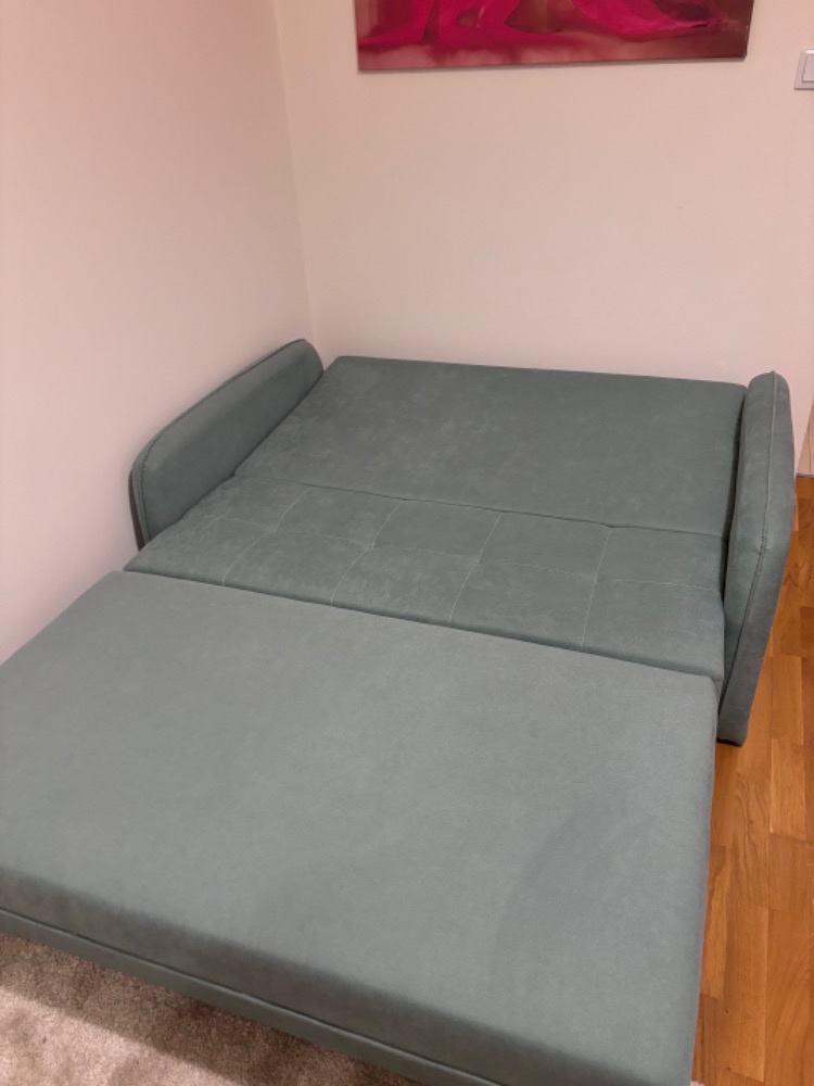 malá rozkládací pohovka - 4