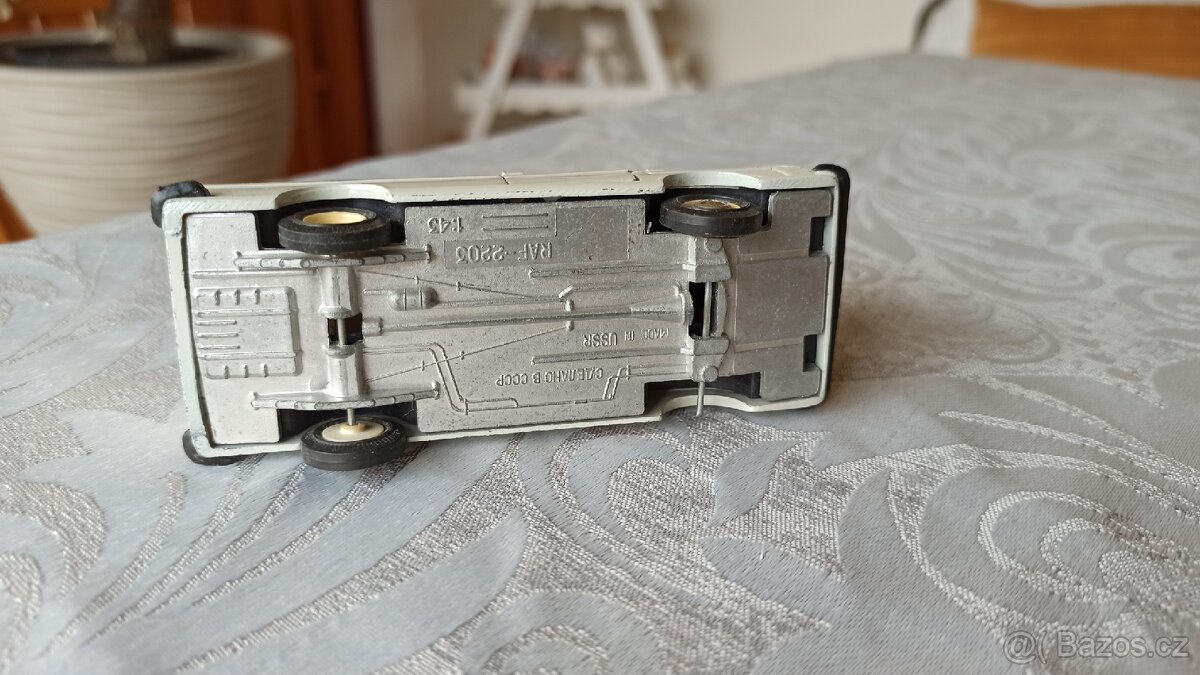 Stará ruská kovová hračka - 4