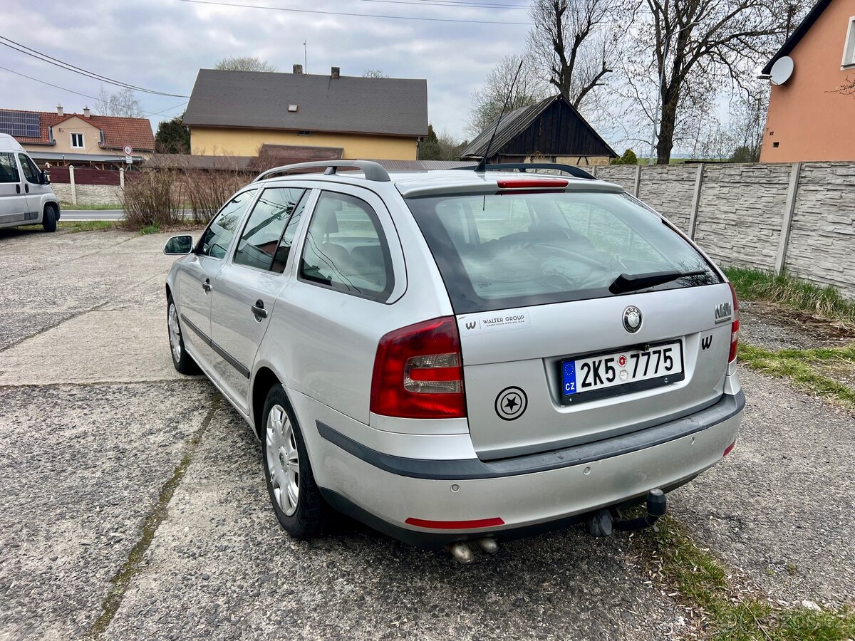 Škoda octavia 2 1.9 TDi - 4
