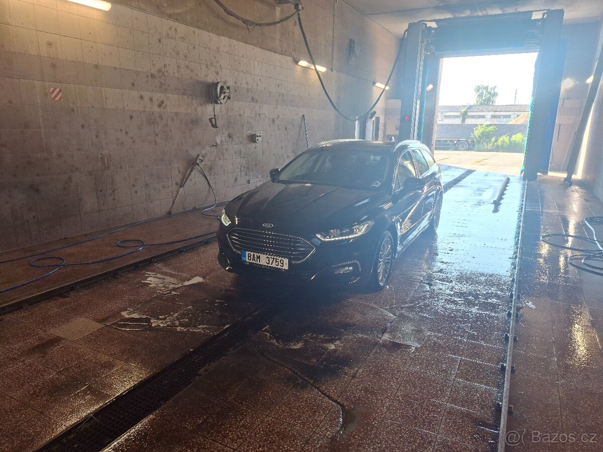 Prodám Ford Mondeo 2021 - 4
