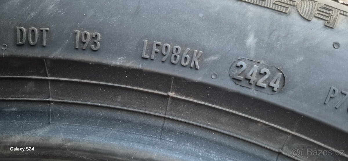 Prodám letní pneu 235/50 R19 - 4