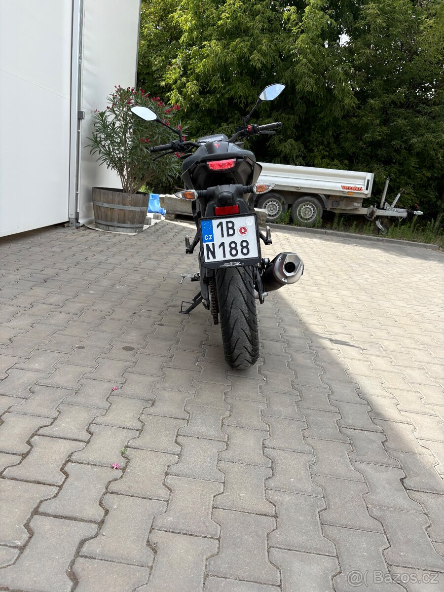 Yamaha mt 125 - 4