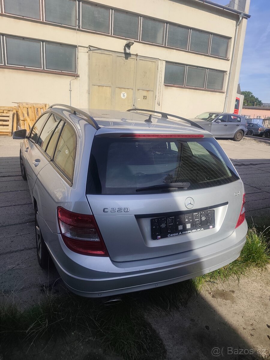 Mercedes-Benz c220 - 4
