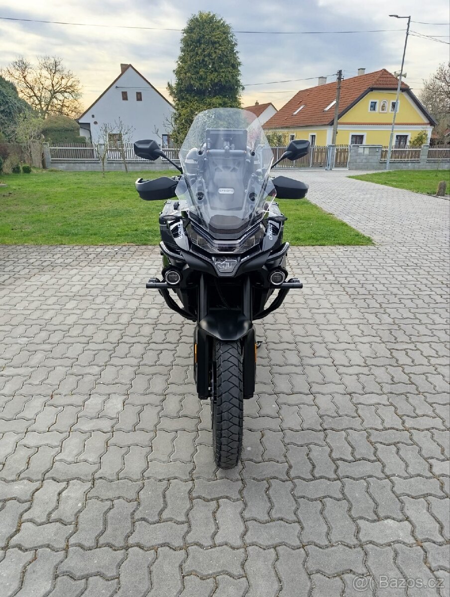 CF MOTO 800MT ADVENTURE