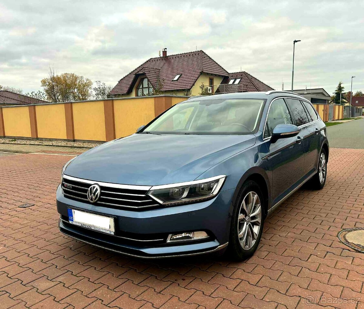 VW Passat B8 2.0 TDI 140 kw r.v.2017 Highline-Matrix - 4