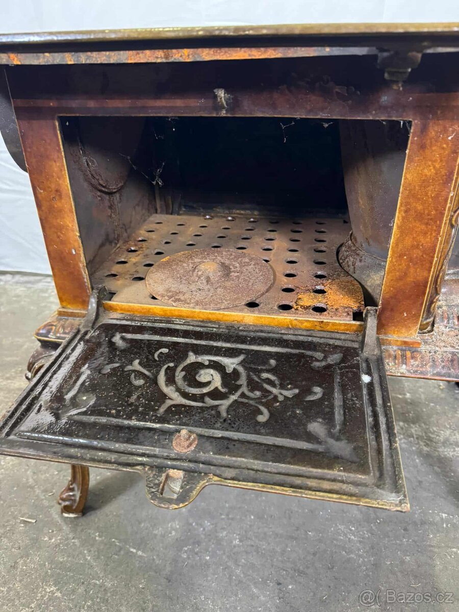 Litinová kamna (133001) - 4