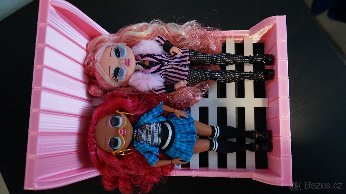 Nábytek pro panenky - postýlka - 4