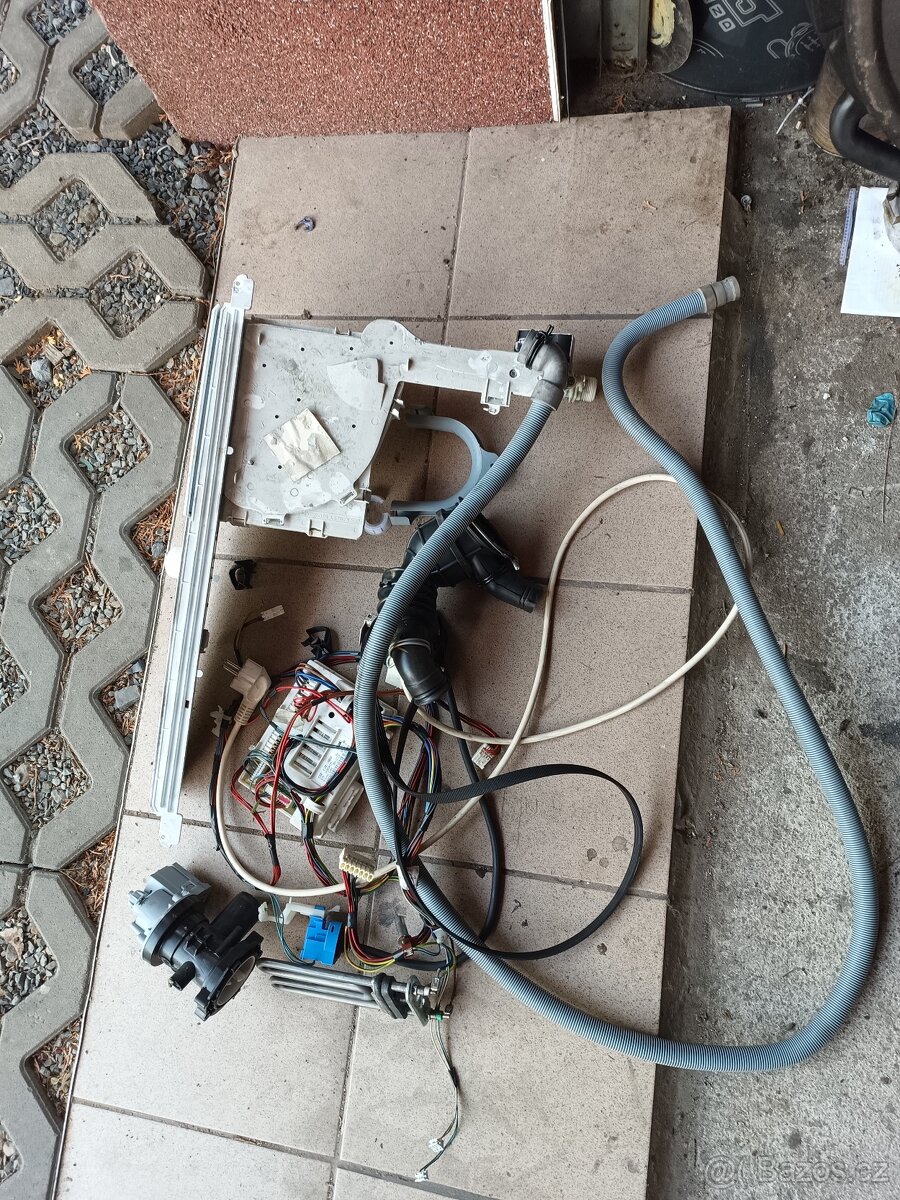 Elektronika pračky Indesit IWSE 4125 - 4