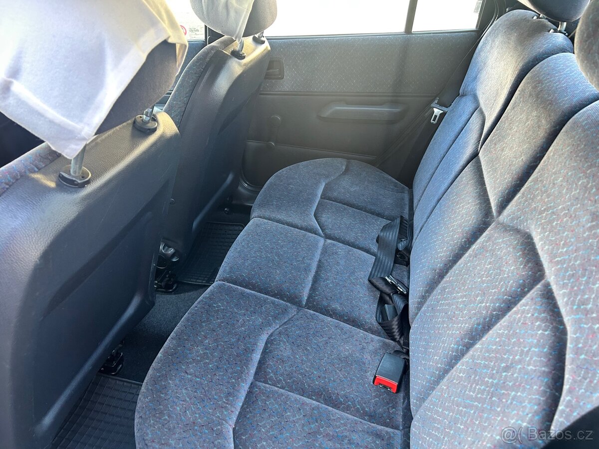 Ford Fiesta 1.3 1996 Velmi zachovalý stav - 4