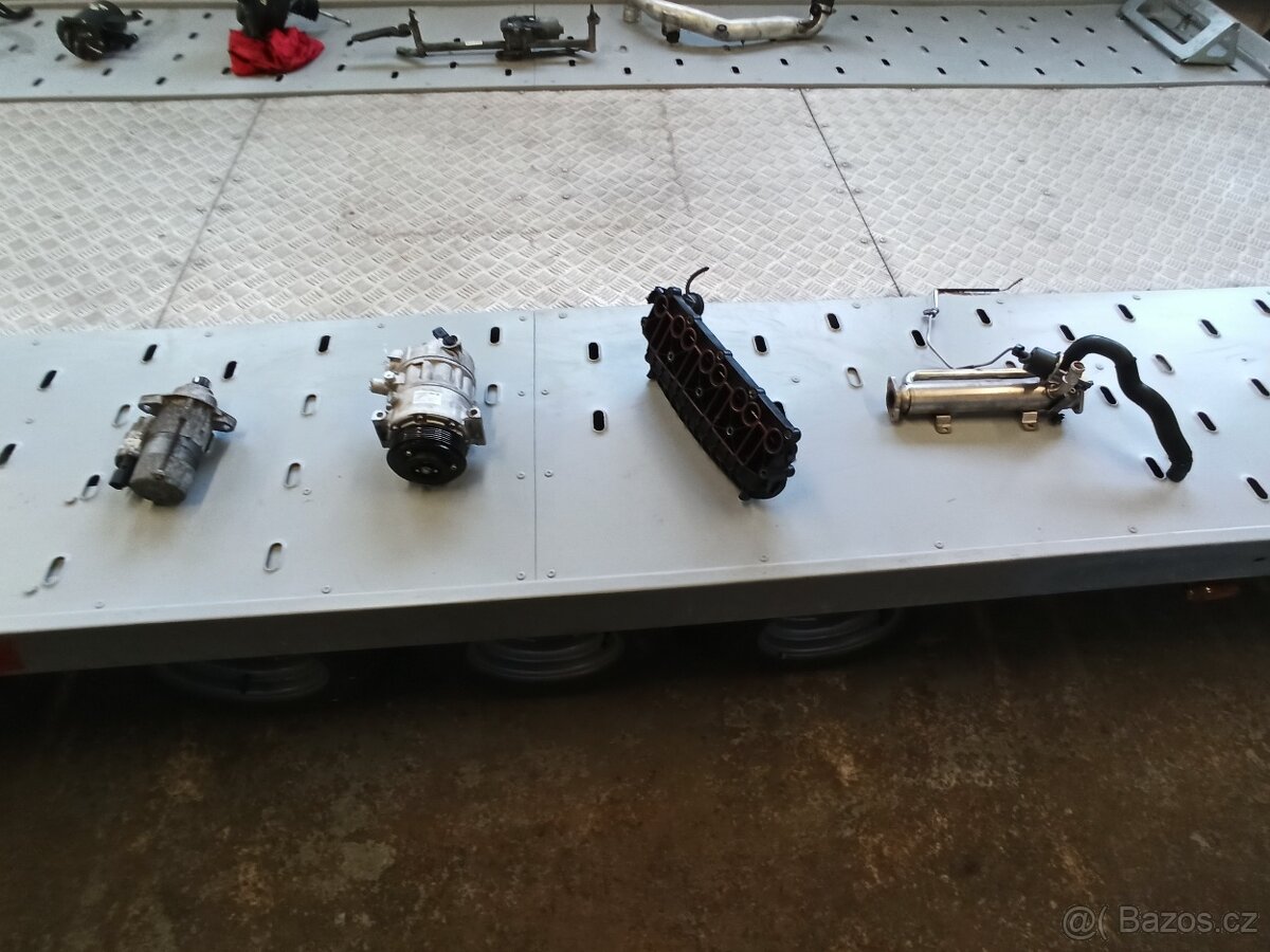 ŠKODA OCTAVIA 2. - 2.0TDi 125KW BMN - PŘÍSLUŠENSTVÍ MOTORU - 4