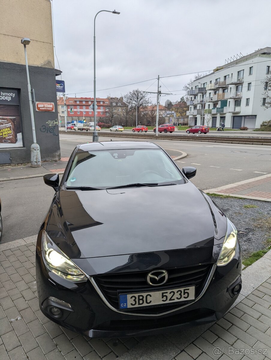 Mazda 3 2.2 D, 6MT, 2014 – pravidelný servis, spolehlivá - 4