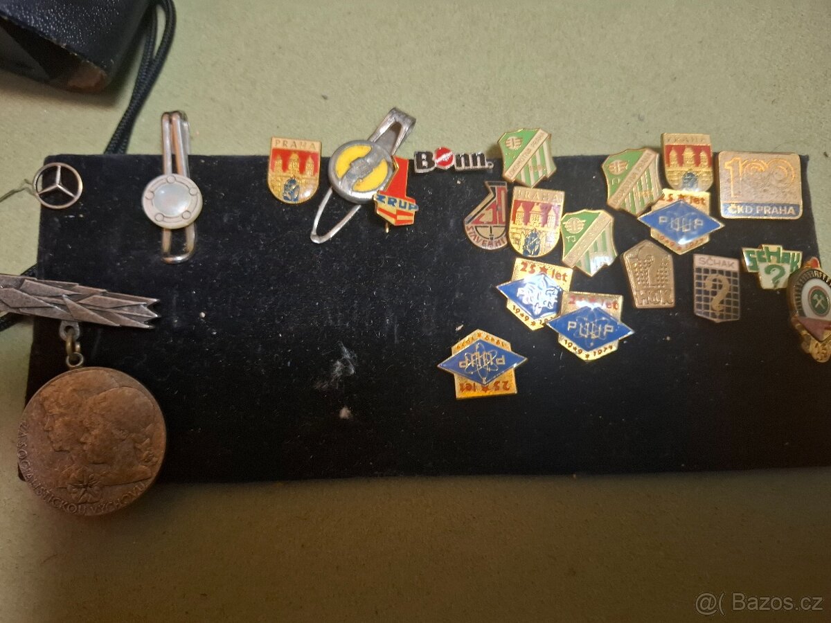 Historický retro fotoaparát Altissa plus dárek - 4