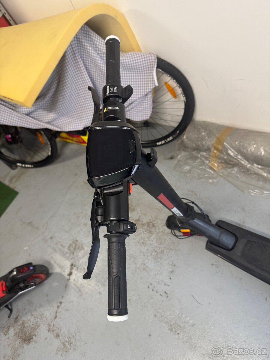 Elektrokoloběžka Ducati PRO III - 4