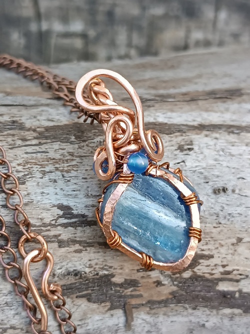 Ručně vyrobené šperky s polodrahokamy - 4