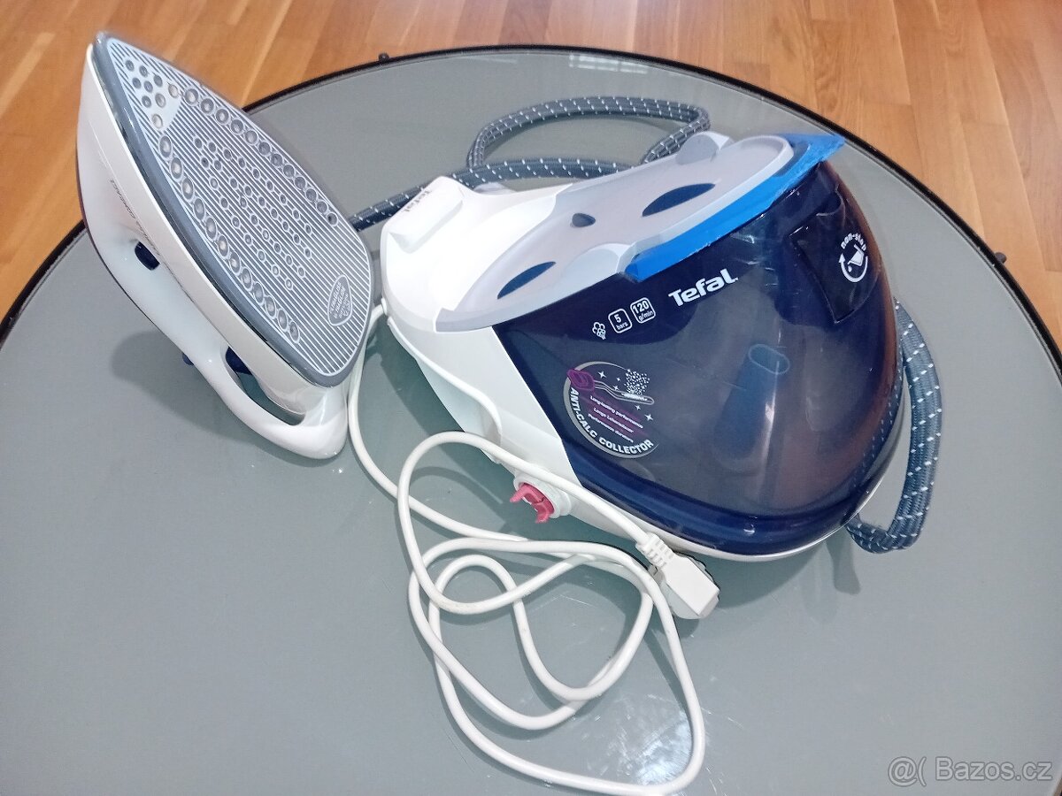 Žehlička Tefal napařovací Express Compact - 4