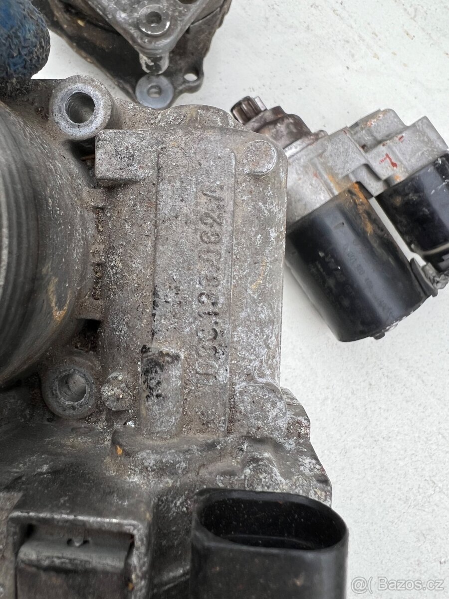 Alternátor Startér Klapka díly - 4