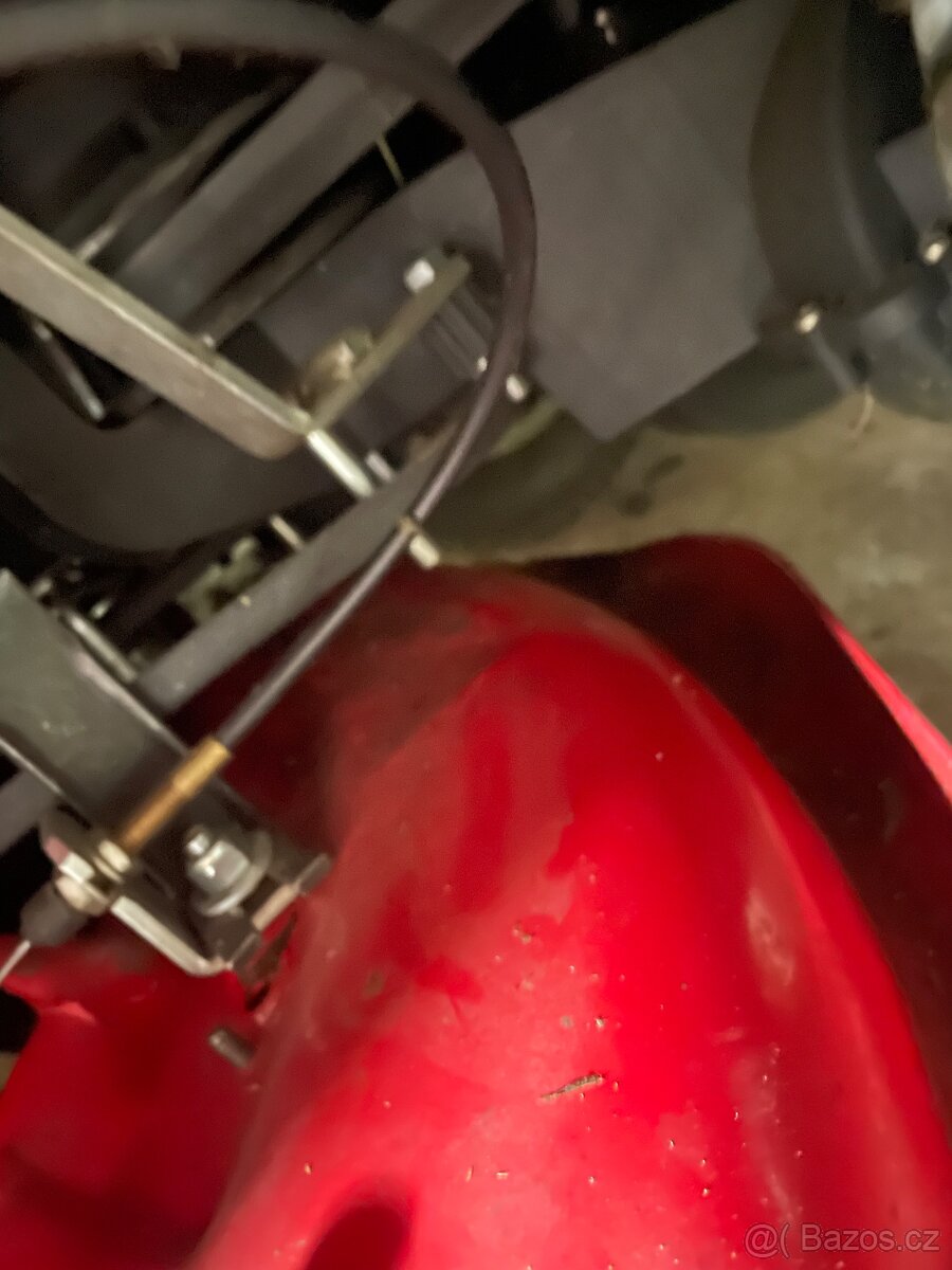 Zahradní traktůrek Rider - 4