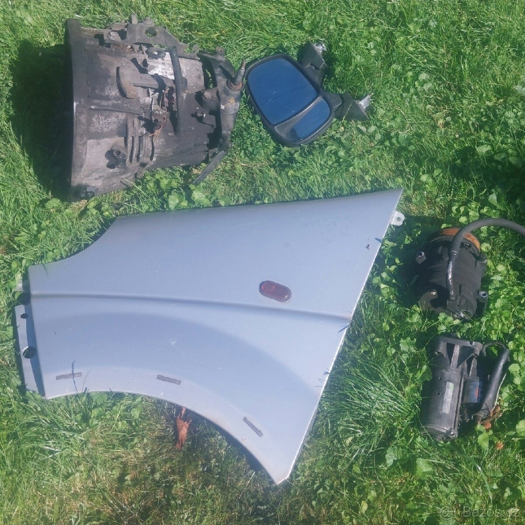 Renault trafic 1.9 dci 74kw 2005 74kw Opel Vivaro díly - 4