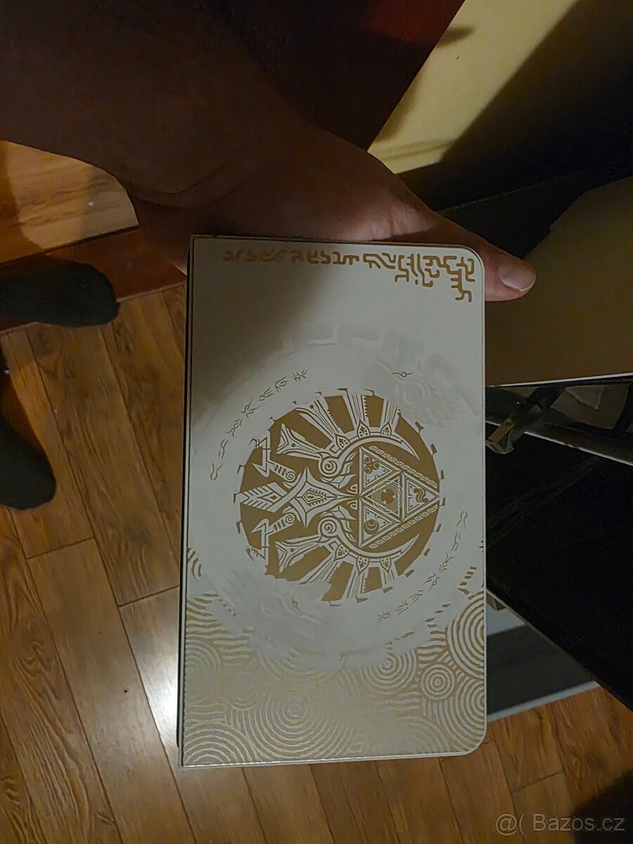 Nintendo Switch OLED The Legend of Zelda: Tears of the Kingd - 4