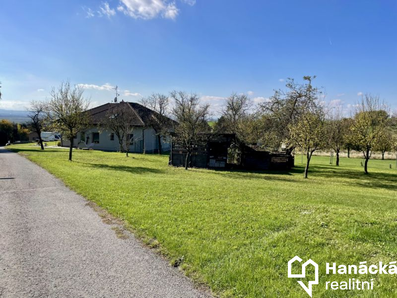 Prodej, Stavební pozemek, 927m2, Tučapy - 4