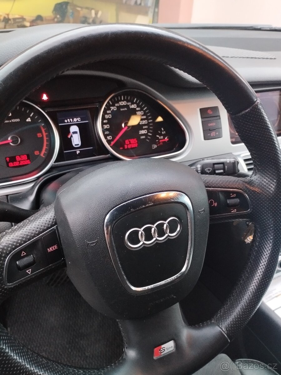 Prodám AUDI Q7 S- LINE 3.0TDI 176KW. - 4