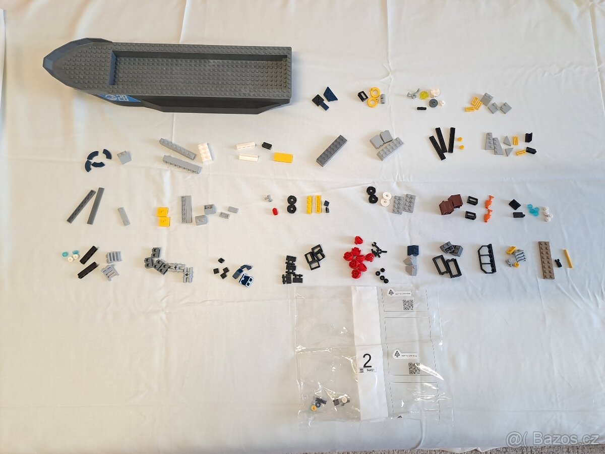 Jurassic World 76942 Útěk Baryonyxe z lodě - 4