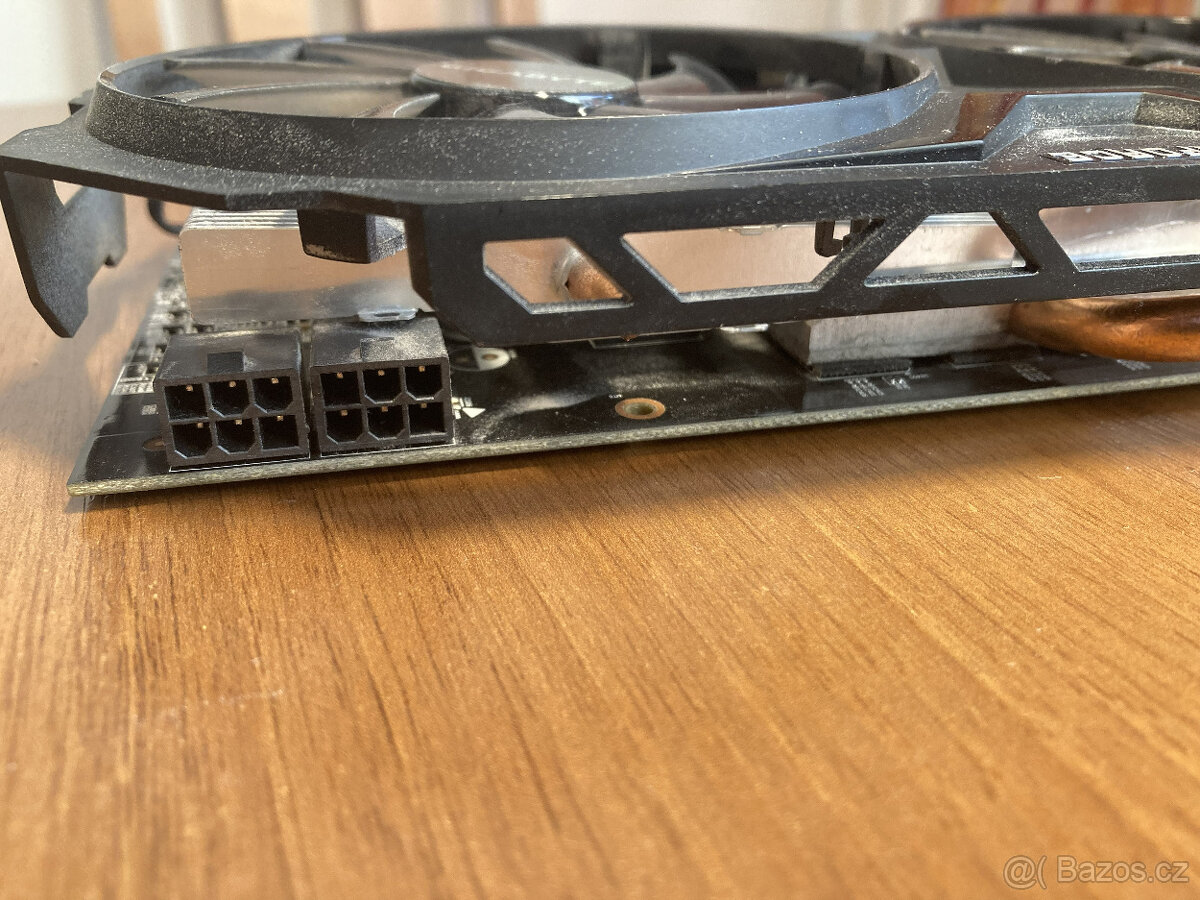 PC Phenom X6 - 4