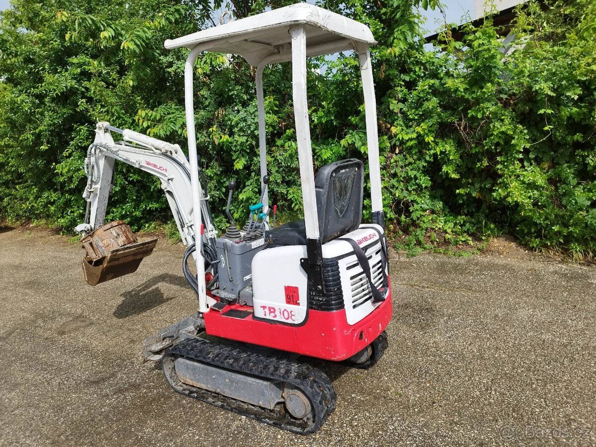 Minibagr Takeuchi 900kg. Rozsirovaci - 4