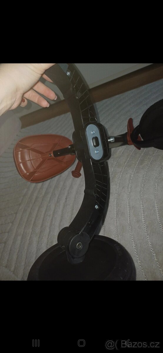 Nové odrážedlo/ tříkolka 4v1 Top Mark - 4