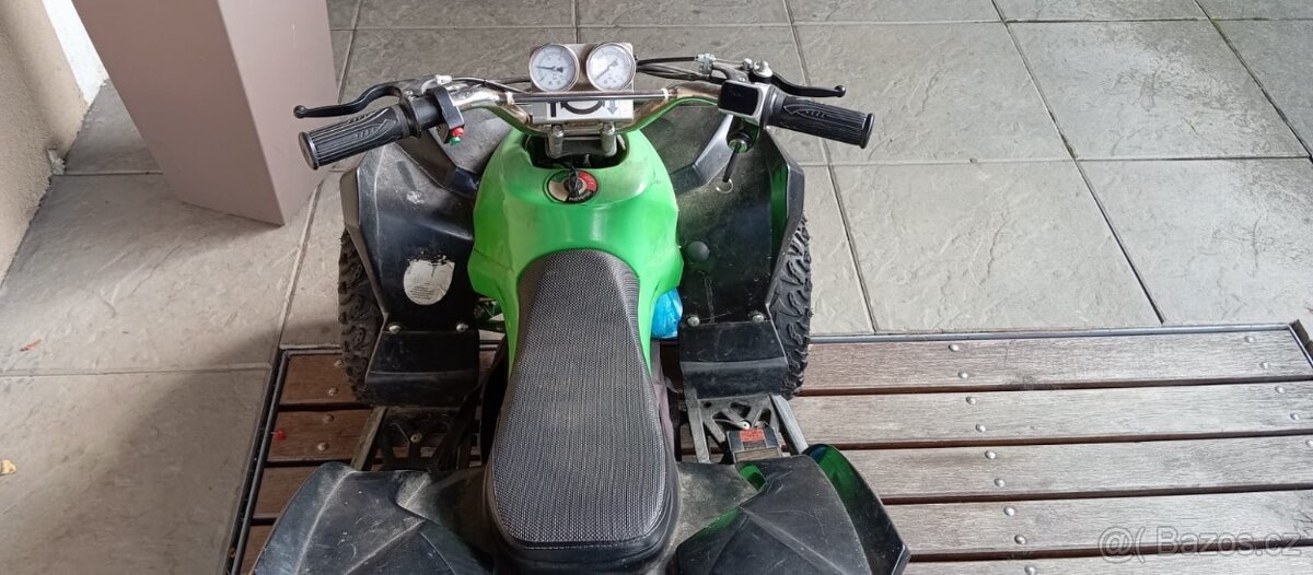 Prodám elektrickou čtyřkolku - 4