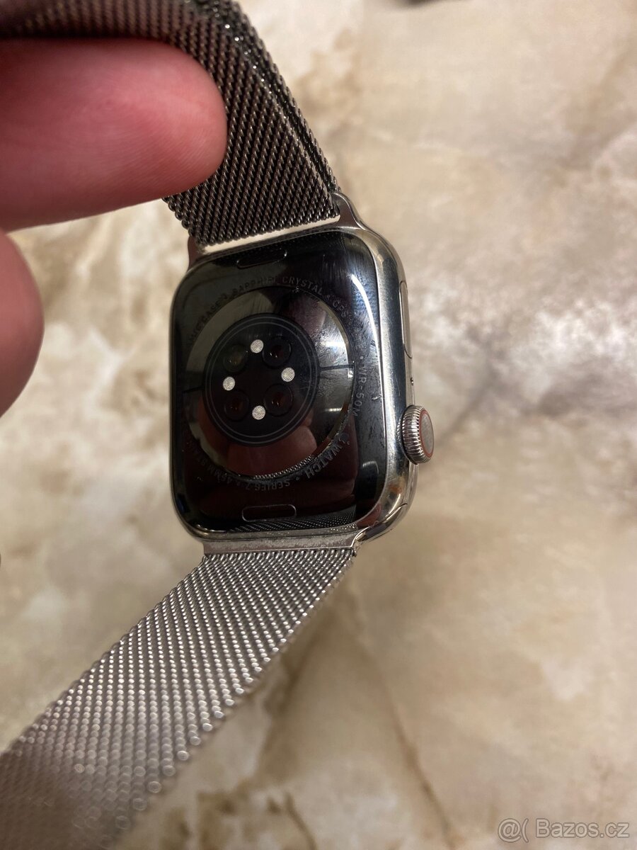 Apple Watch 7 45mm stainless + milánský tah - 4