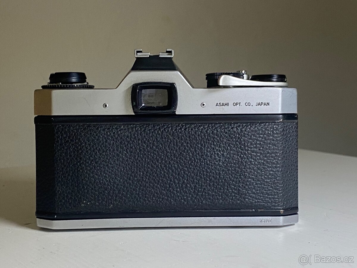 Asahi Pentax Spotmatic SP II + Super-Multi-Coated Takumar 55 - 4