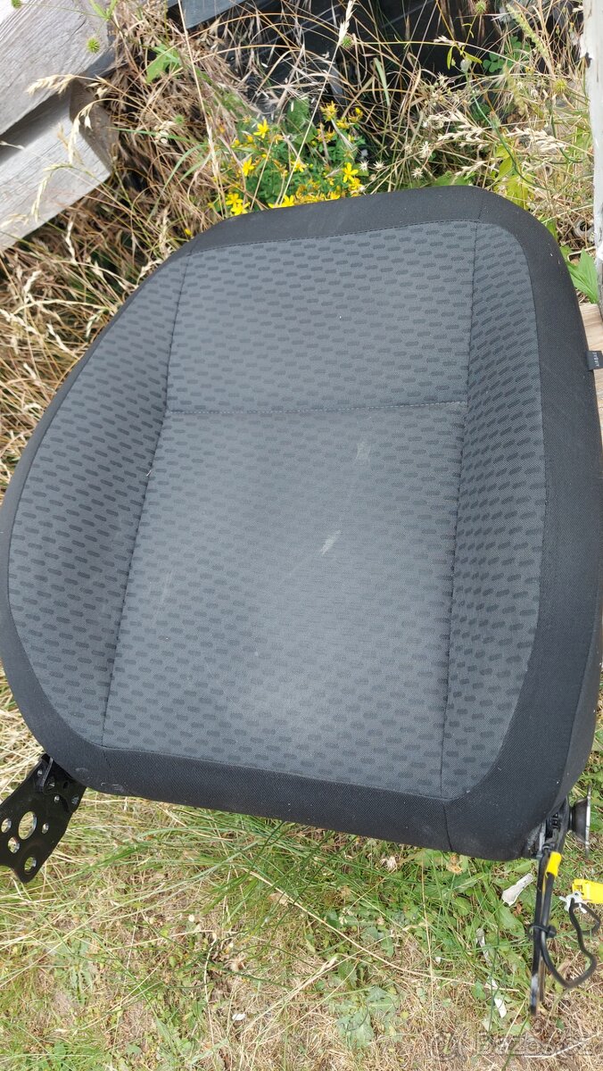 Sedadla Fabia 2 s airbagem - 4