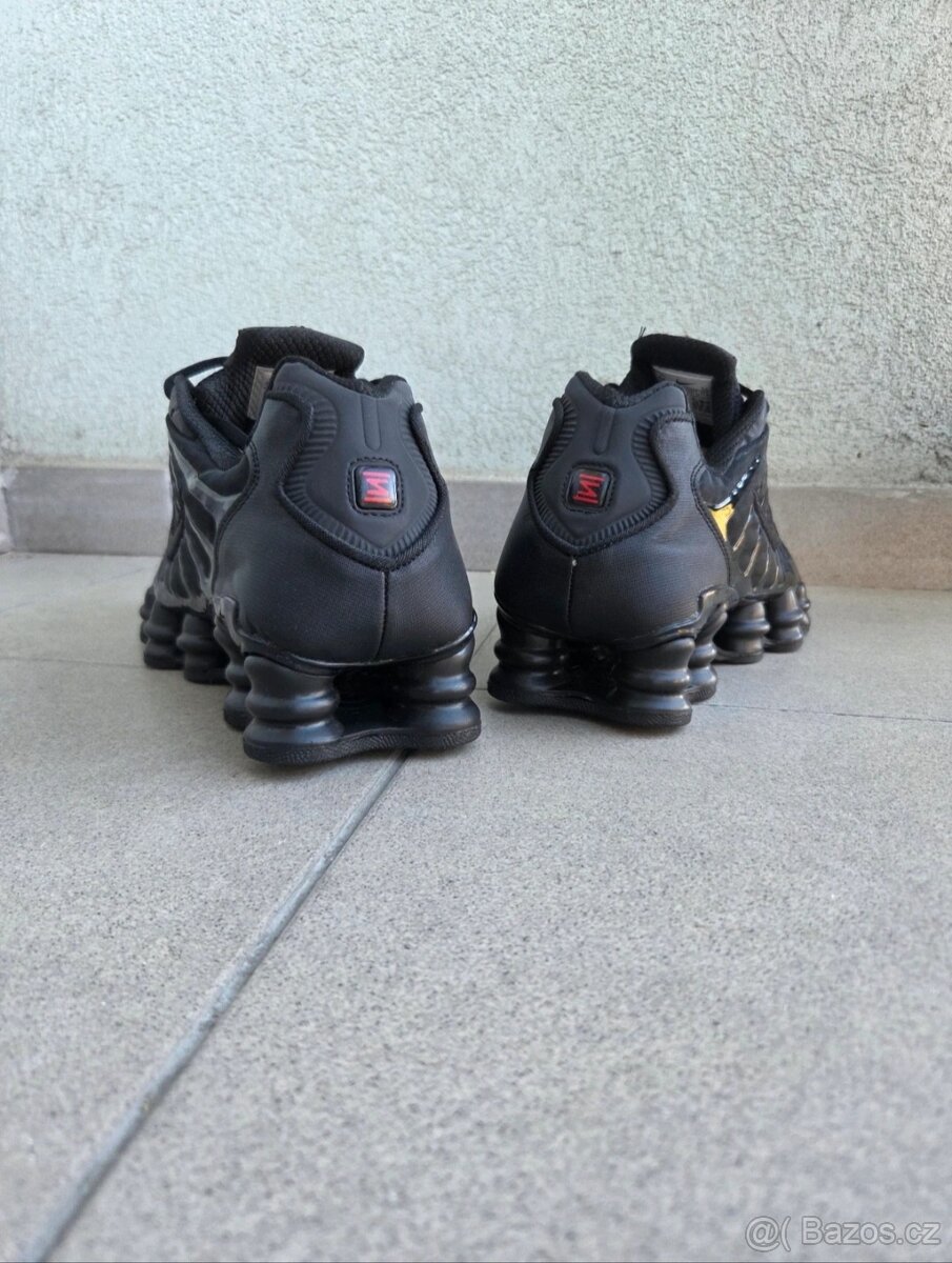 Nike Shox - 4