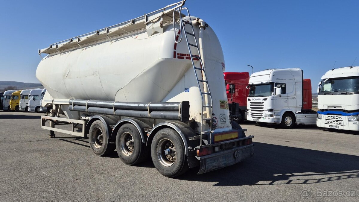 Silo cisterna FELDBINDER EUT 40.3 - 2 komory - 40 m3 - 4