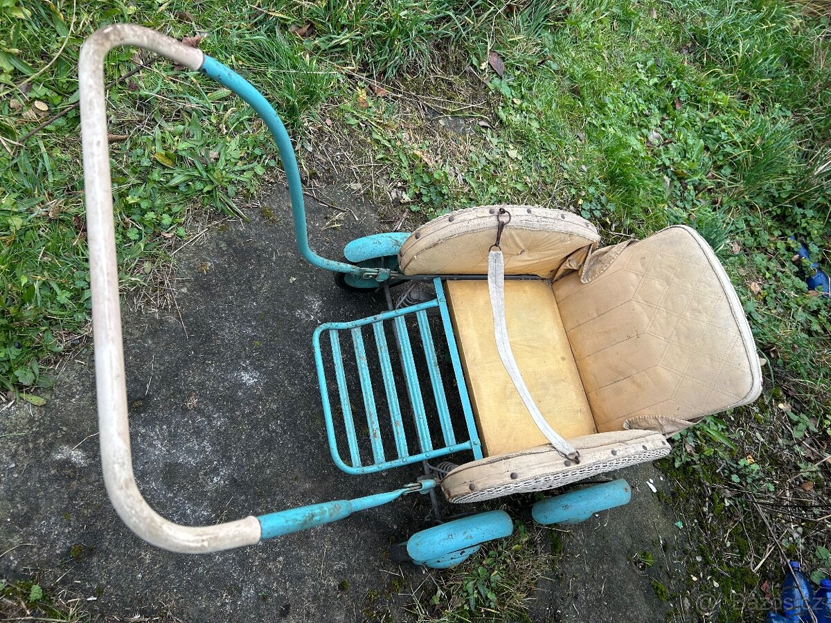 Retro kočárek včetně lyží - 4