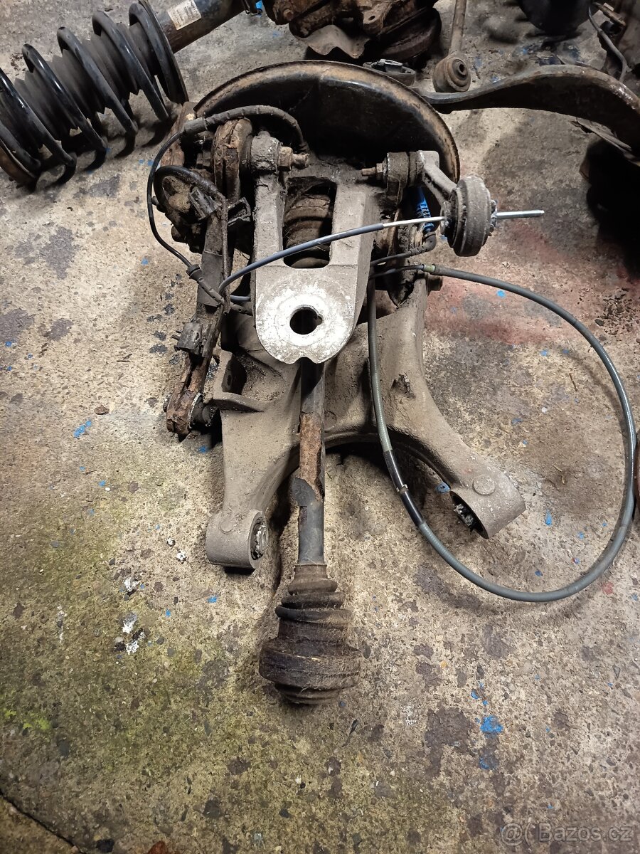 Těhlice BMW X5 e53 - 4