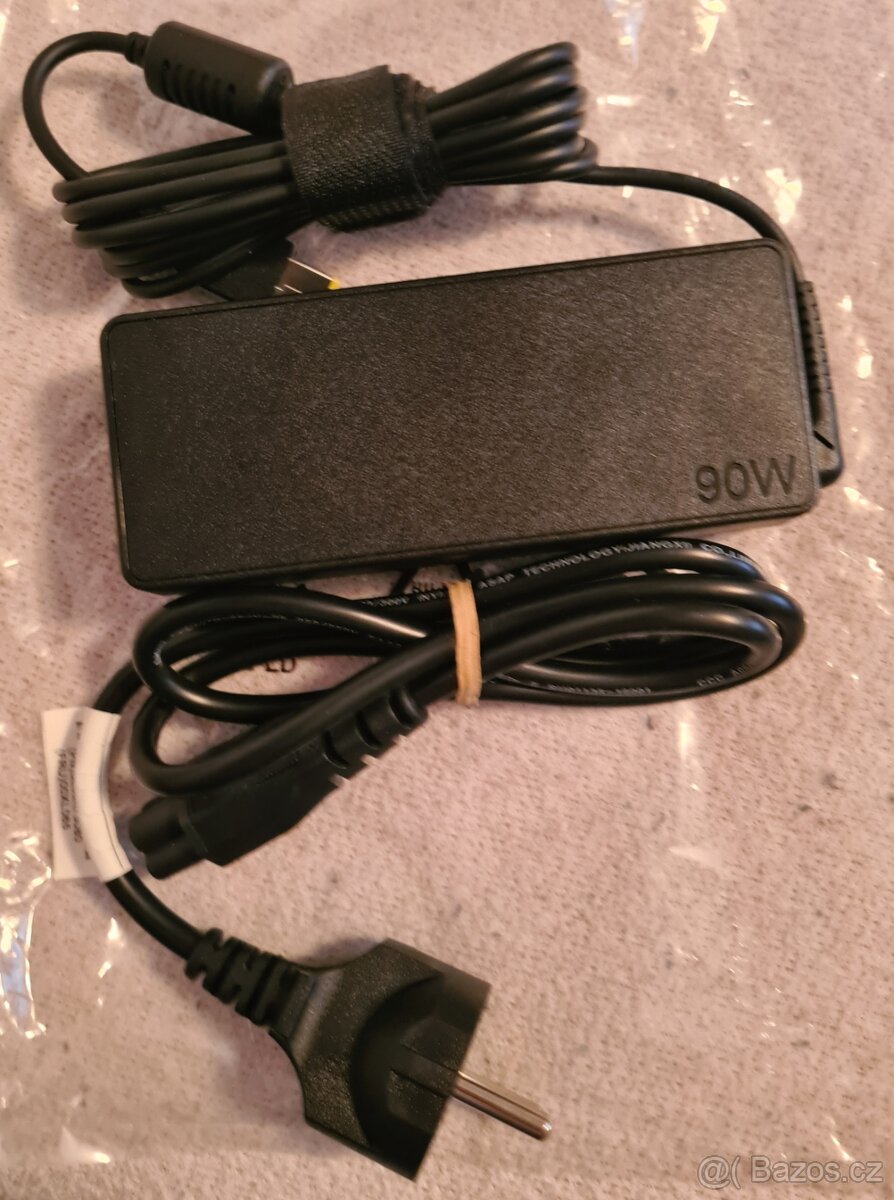 Adaptéry Lenovo / myš Logitech - 4