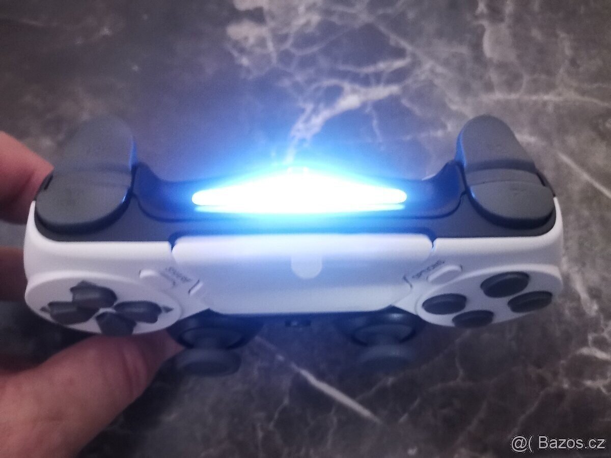 Ovladač - PlayStation 4 - nový - 4